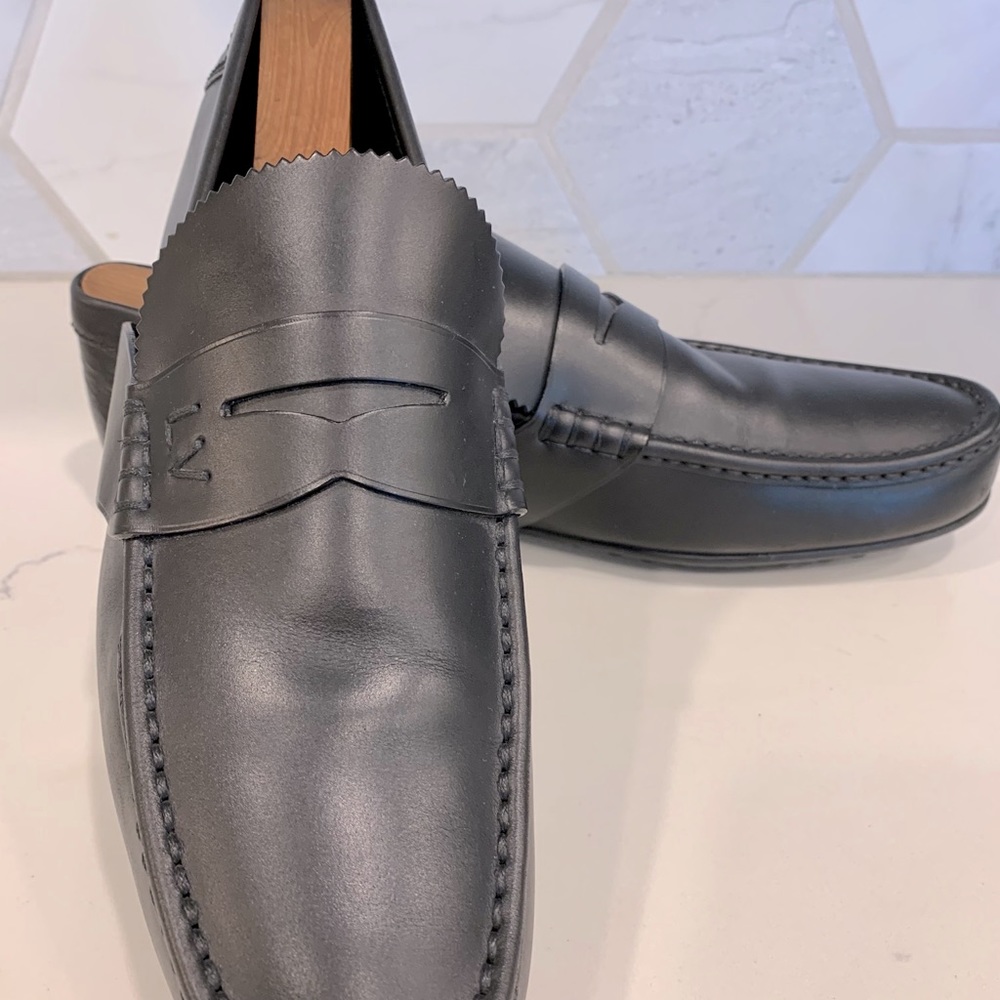 💯 Authentic Louis Vuitton loafers 🔥